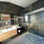 Casa U Fornu & 公寓式酒店 4*
