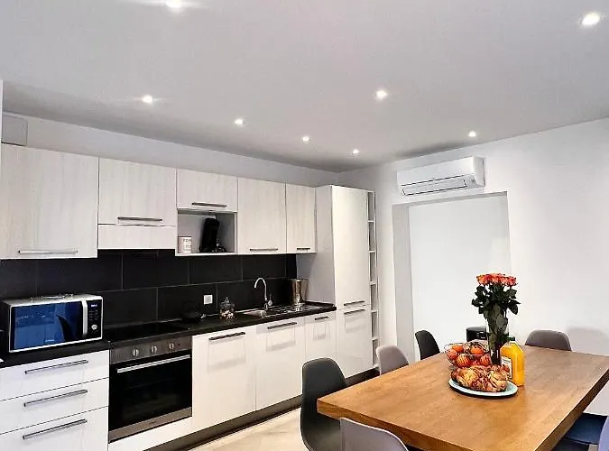 公寓式酒店 Casa U Fornu & LʼÎle-Rousse