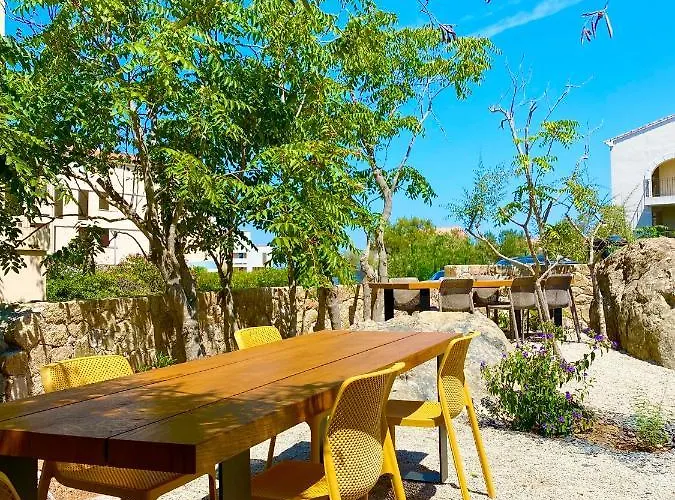 Casa U Fornu & 公寓式酒店 4*