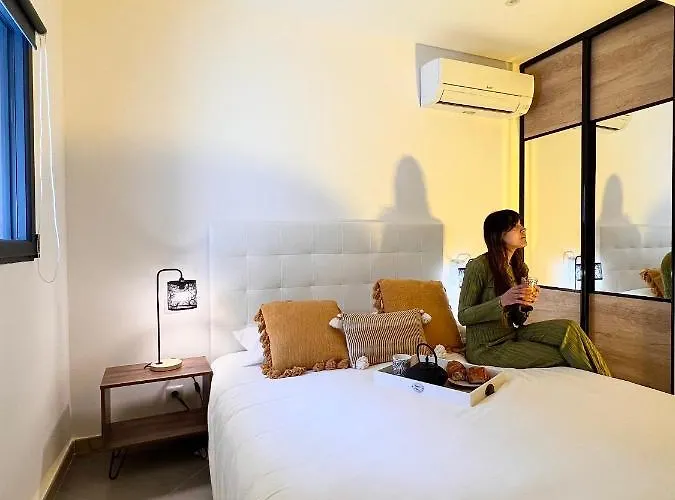 Casa U Fornu & 아파트호텔 4*